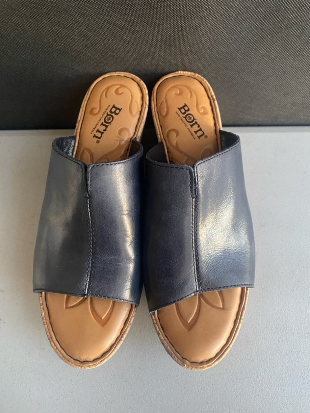 Born Black Leather Wedge Slide Sandals Women’s Comfort Slip On Size 8M